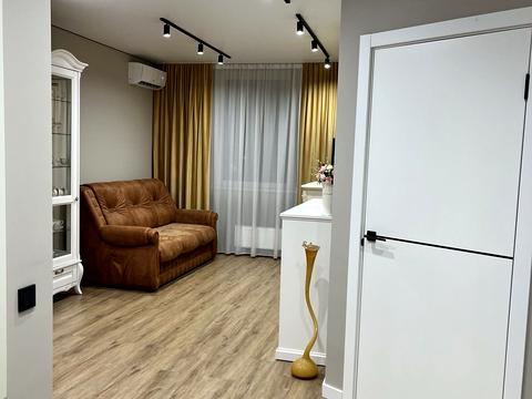 квартира за адресою Олександра Олеся вул., 5-А