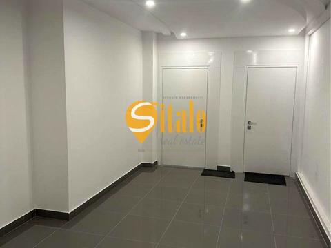 комерційна за адресою Центральна вул., 21