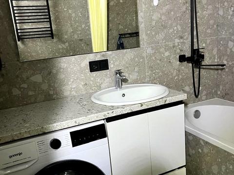 квартира за адресою Олександра Олеся вул., 5-А