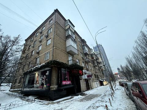 квартира по адресу Леси Украинки бульв., 4