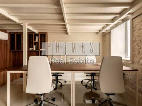 комерційна за адресою Саксаганського вул., 33-35