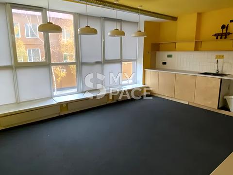 коммерческая по адресу Жилянская ул., 59