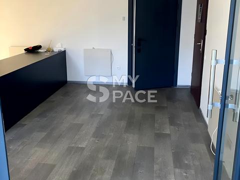 коммерческая по адресу Жилянская ул., 59