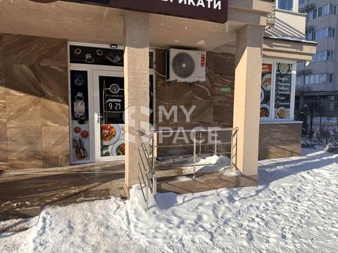 комерційна за адресою Академіка Заболотного вул., 15-Б