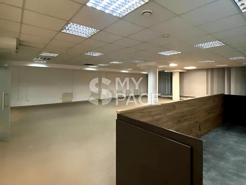 коммерческая по адресу Жилянская ул., 59