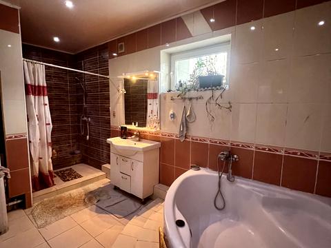 дом по адресу Броварна ул., 24