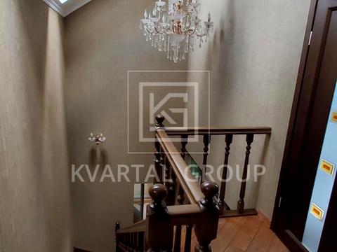 будинок за адресою січнева