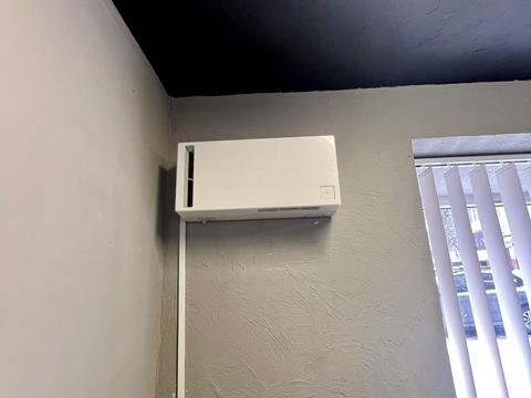 комерційна за адресою Садова вул., 25