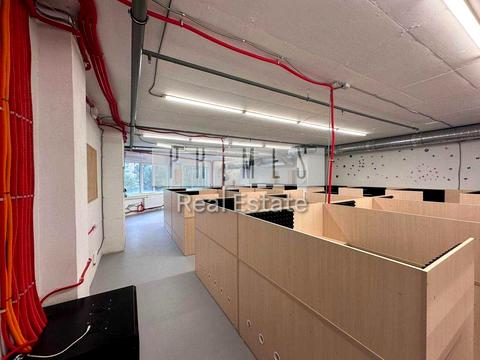 комерційна за адресою Князя Романа Мстиславича вул. (Генерала Жмаченка), 9