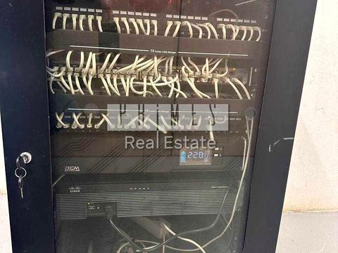 комерційна за адресою Князя Романа Мстиславича вул. (Генерала Жмаченка), 9