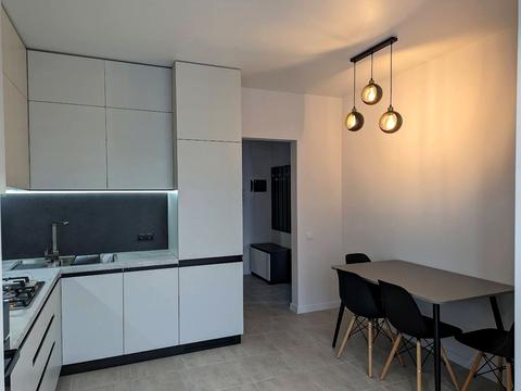 квартира за адресою Володимира Івасюка вул., 21-Г