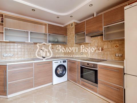 квартира за адресою Дарницький бульв., 8