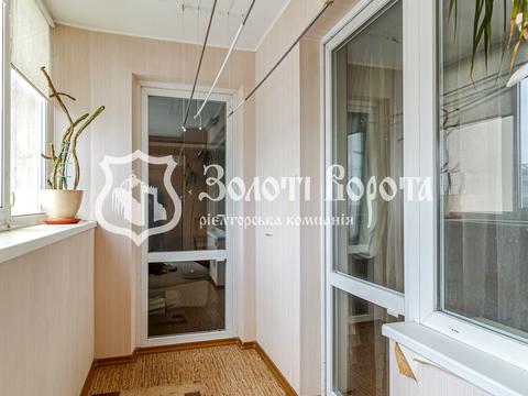 квартира за адресою Дарницький бульв., 8