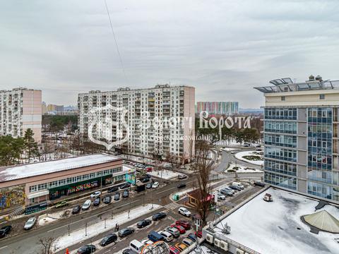 квартира за адресою Дарницький бульв., 8