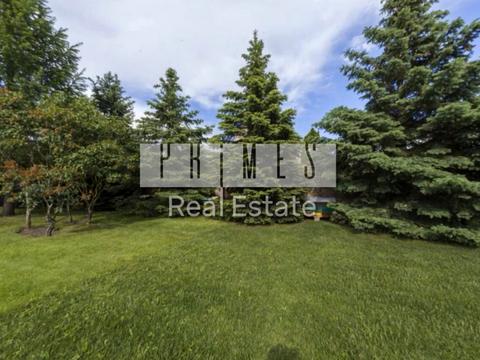 будинок за адресою смт. Козин, Лугова вул.