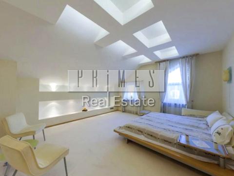 будинок за адресою смт. Козин, Лугова вул.