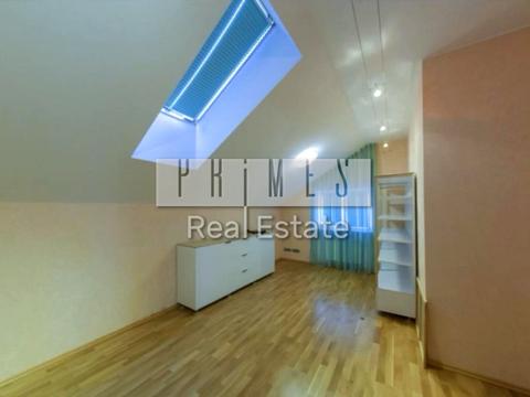 будинок за адресою смт. Козин, Лугова вул.