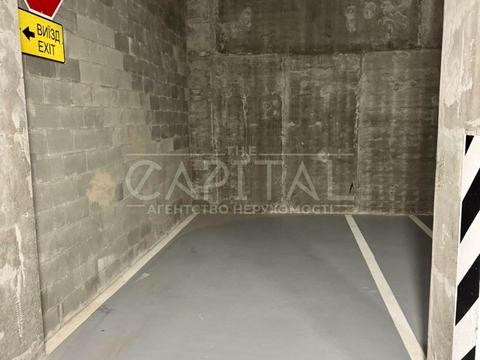 паркоместо по адресу Гарета Джонса ул. (Сімʼї Хохлових), 12