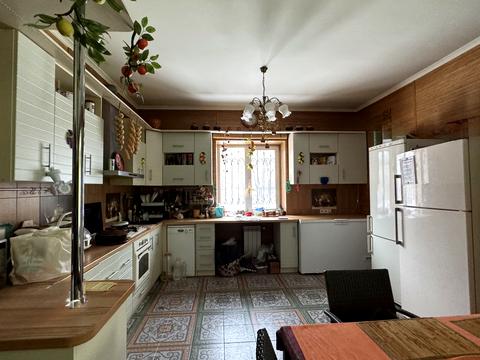 будинок за адресою Молодіжна вул., 1