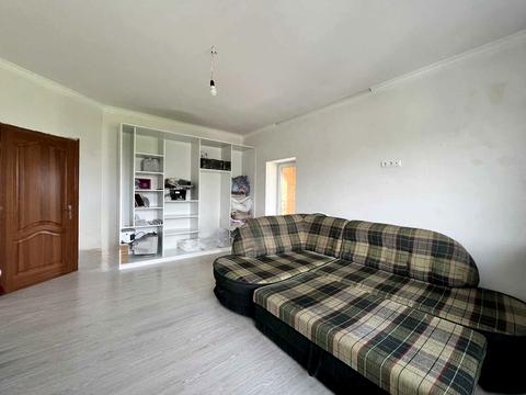 будинок за адресою Молодіжна вул., 1