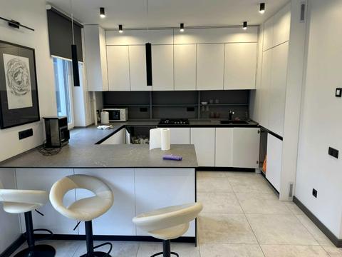 квартира за адресою Пекарська вул., 30