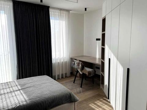 квартира за адресою Пекарська вул., 30