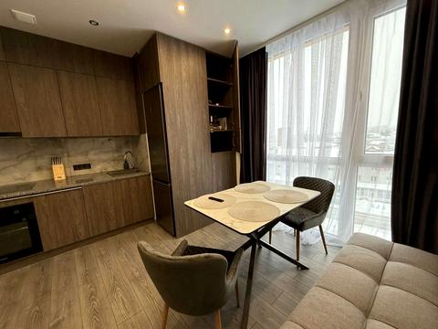 квартира за адресою Богдана Хмельницького вул., (ЖК Вежа (будинок 1))