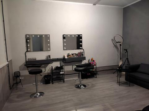 коммерческая по адресу Жулянська ул., 2-Г