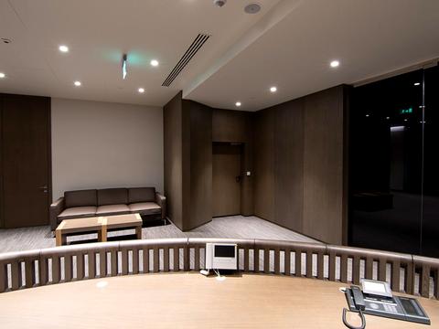 коммерческая по адресу Болсуновская ул. (Сергея Струтинского), 13