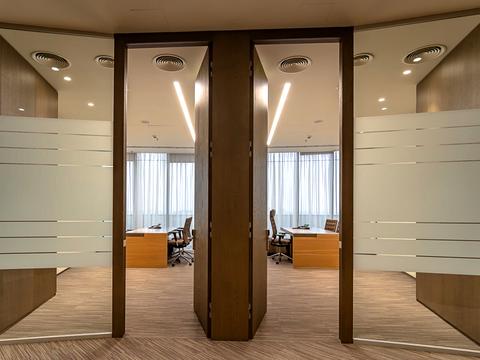 коммерческая по адресу Болсуновская ул. (Сергея Струтинского), 13