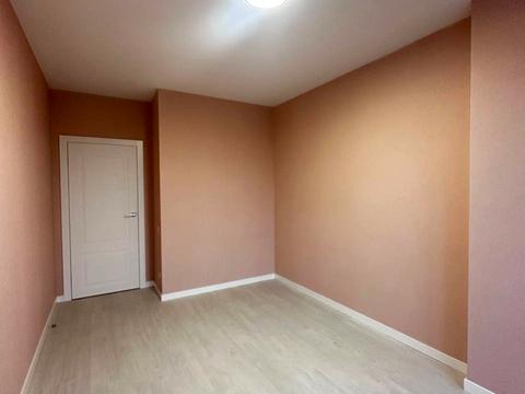 комерційна за адресою Каховська вул., 62-А