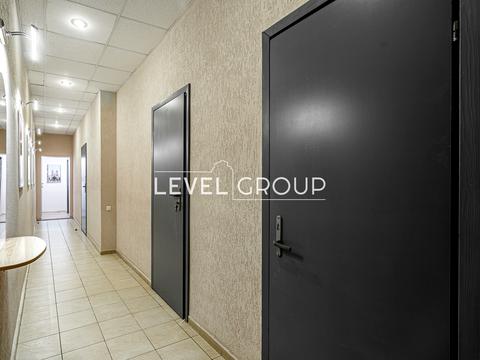 комерційна за адресою Михайлівська вул., 24/11