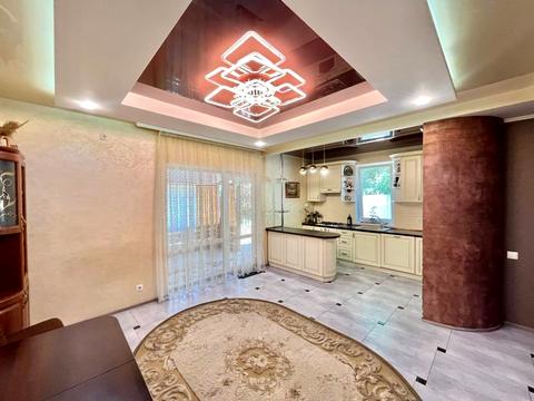 будинок за адресою Світла, 10