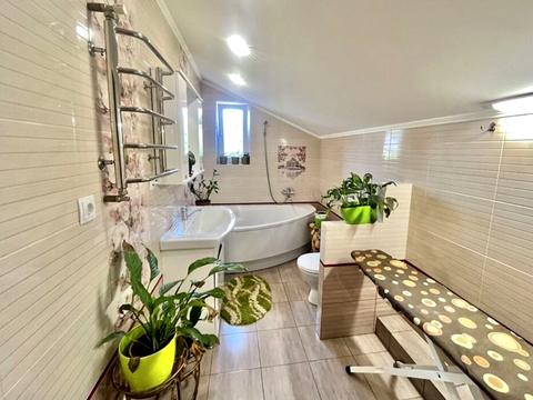 будинок за адресою Світла, 10