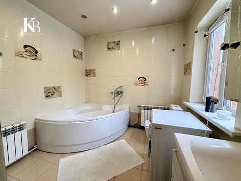 дом по адресу Большая Диёвская ул. (Братьев Трофимовых), 387