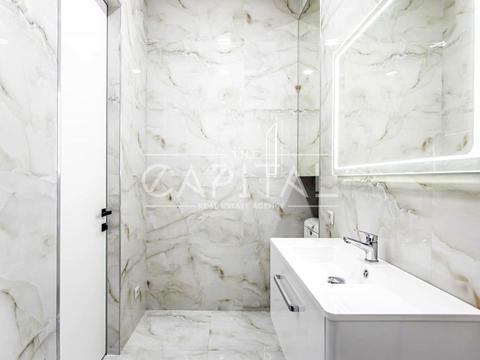 квартира за адресою Джона Маккейна вул. (Івана Кудрі), 7