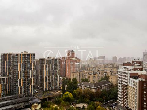 квартира за адресою Джона Маккейна вул. (Івана Кудрі), 7