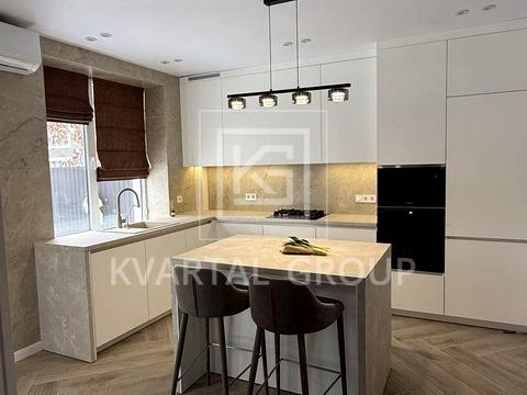 дом по адресу Миколи Леонтовича ул. (Толстого), 12