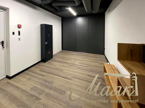 комерційна за адресою Саксаганського вул., 53/80