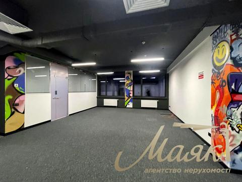 комерційна за адресою Саксаганського вул., 53/80