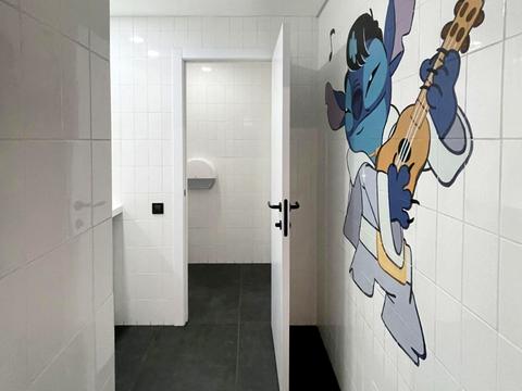 комерційна за адресою Саксаганського вул., 53/80