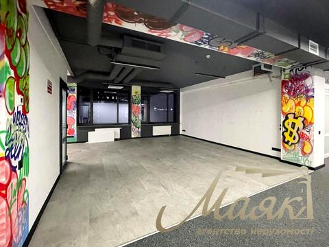 комерційна за адресою Саксаганського вул., 53/80