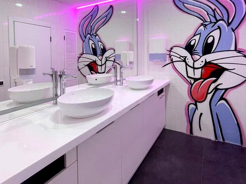 комерційна за адресою Саксаганського вул., 53/80