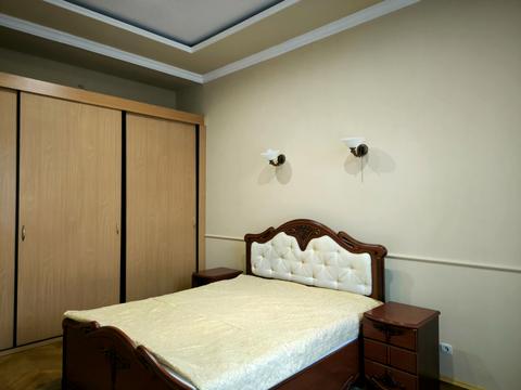 квартира за адресою Миколи Леонтовича вул., 8