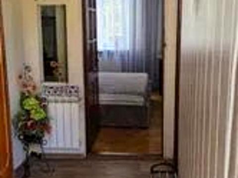 квартира за адресою Академіка Володимира Гнатюка вул. (), 12