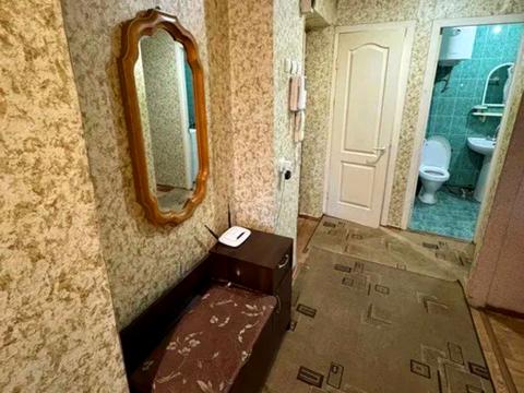 квартира за адресою Михайла Грушевського вул. (Карла Лібкнехта), 14