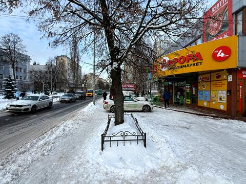 комерційна за адресою Політехнічний пров., 1/3