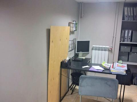 комерційна за адресою Свободи вул., 22