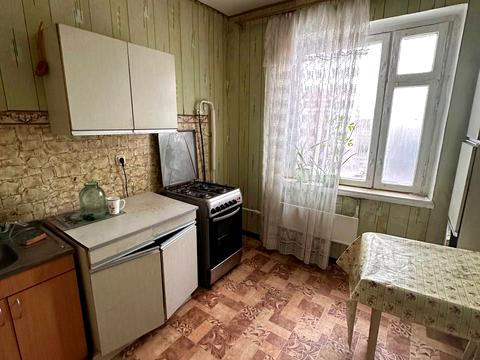 квартира за адресою Михайла Лушпи просп., 42