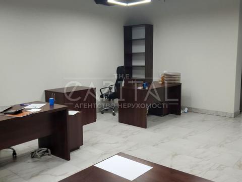 комерційна за адресою Осіння вул., 59